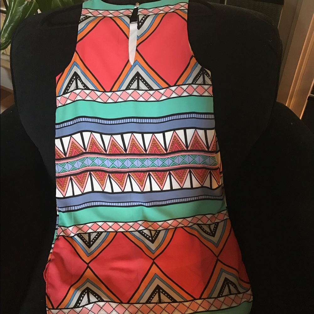 Aztec Dress - Picture 3 of 3