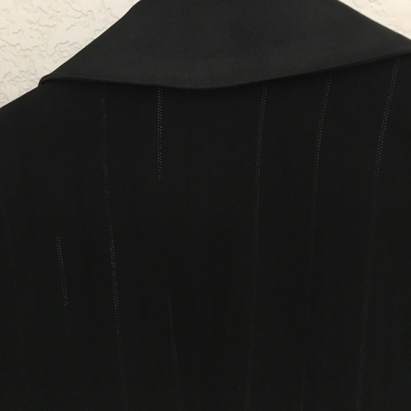 Short jacket - Picture 5 of 5