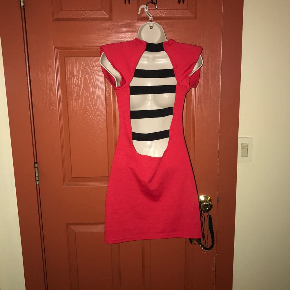 Dress - Picture 2 of 2