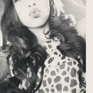 Meet your Posher, Lanisa