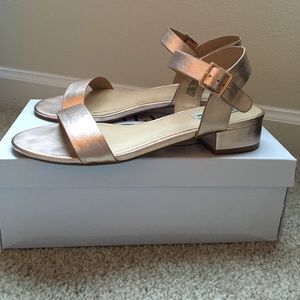 Steven Madden Cache Rosd Gold Sandals