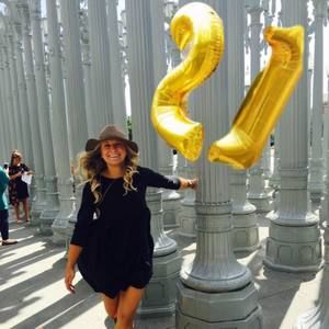 Meet your Posher, Lindsay