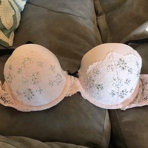 Victoria's Secret push up bra