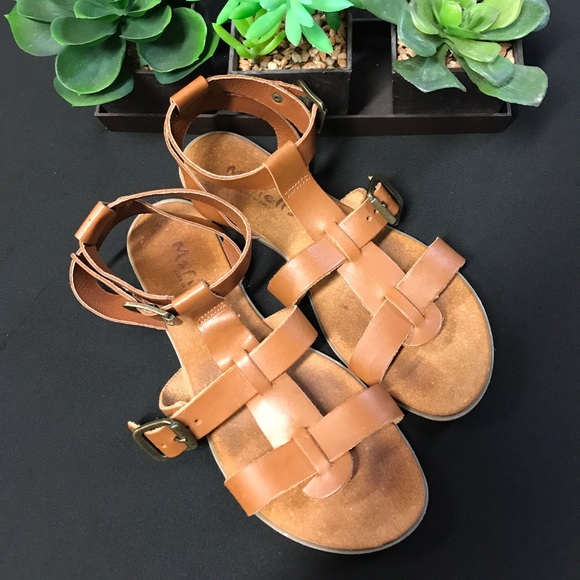 Mariella Shoes - Italian made Mariella leather sandals