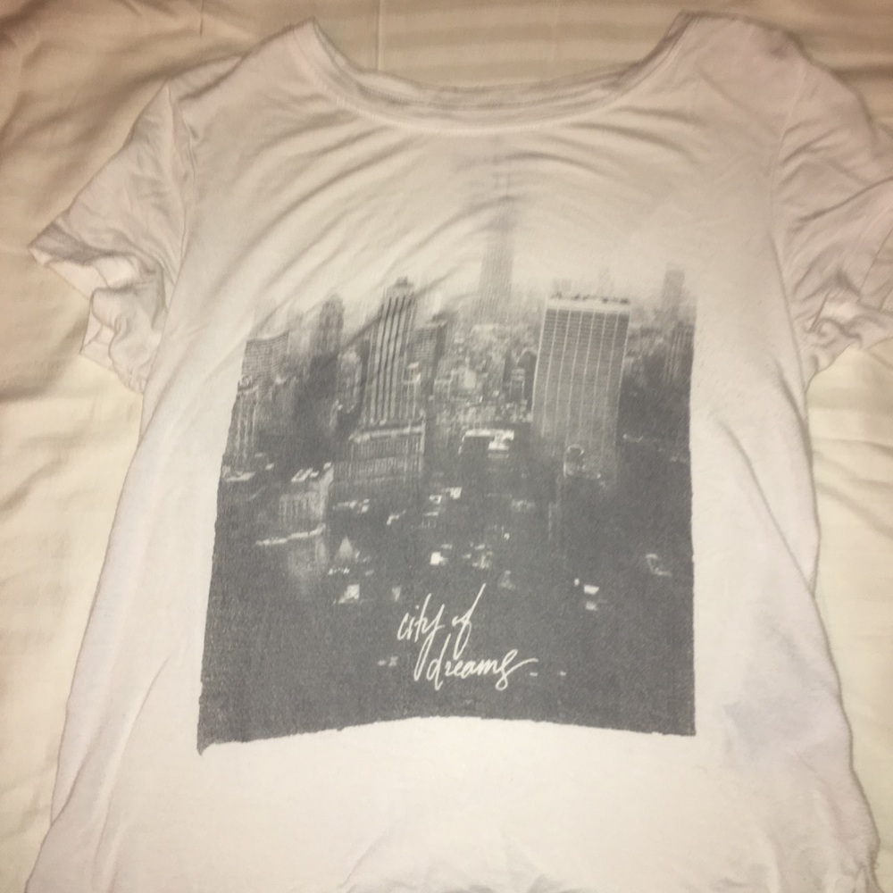 AEO graphic tee