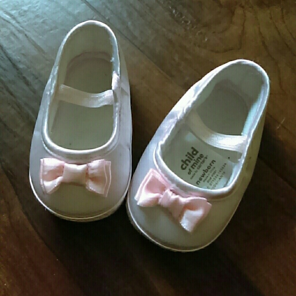 Pink newborn shoes