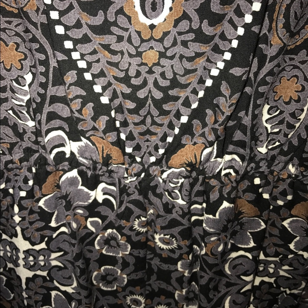 Comfy romper! - Picture 3 of 3