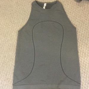 Lululemon high neck swiftly