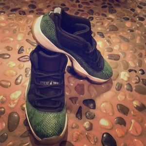 AIR JORDAN 11 RETRO LOW "NIGHTSHADE"