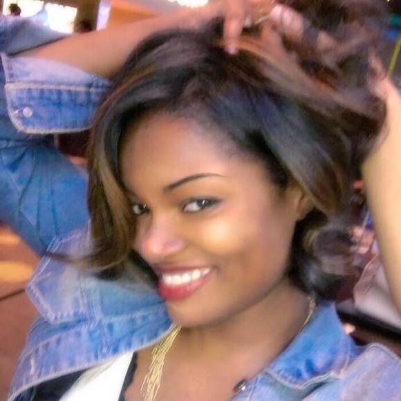 Meet your Posher, Cheyenne - Picture 1 of 1