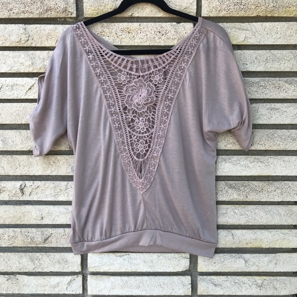 🌷 Blush Nude Lace Back Top - Picture 4 of 8