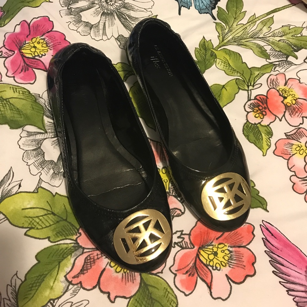Black patent flats - classy!