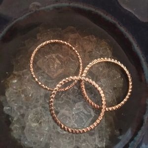 Set of Rings