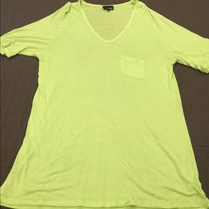 Wilfred Free neon pocket tee!