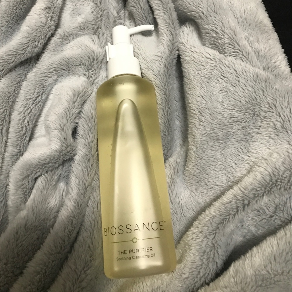 Biossance The purifier Soothing cleansing oil