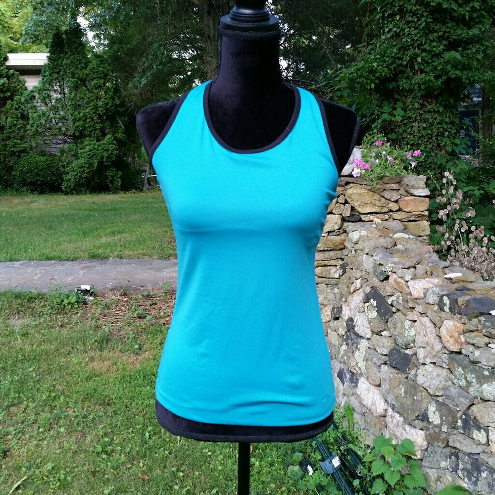 Work out Tank - Picture 2 of 7