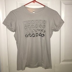 medium american apparel tee shirt