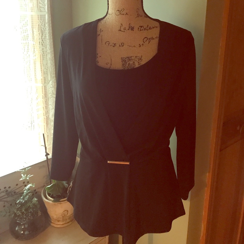 White House Black Market Top