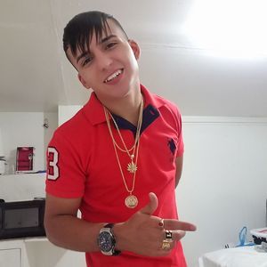 Meet your Posher, Luis miguel