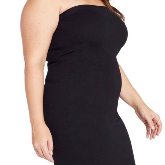 Black strapless Bodycon Dress - Picture 2 of 6