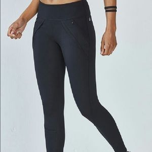 Fabletics Barcelona Leggings size small