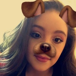 Meet your Posher, Valentina