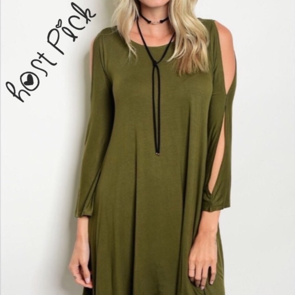 💚LAST 1 !💚 Green 3/4 sleeve drape dress 💕