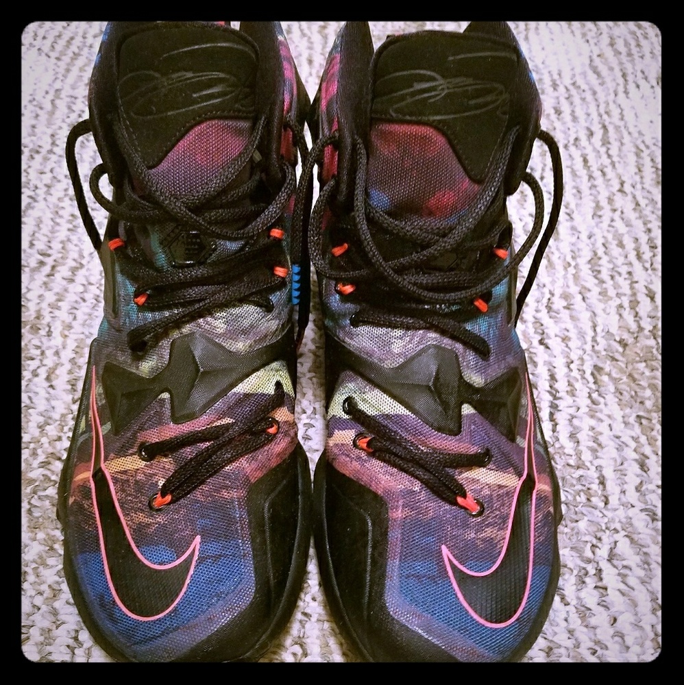Nike Lebron James XIII