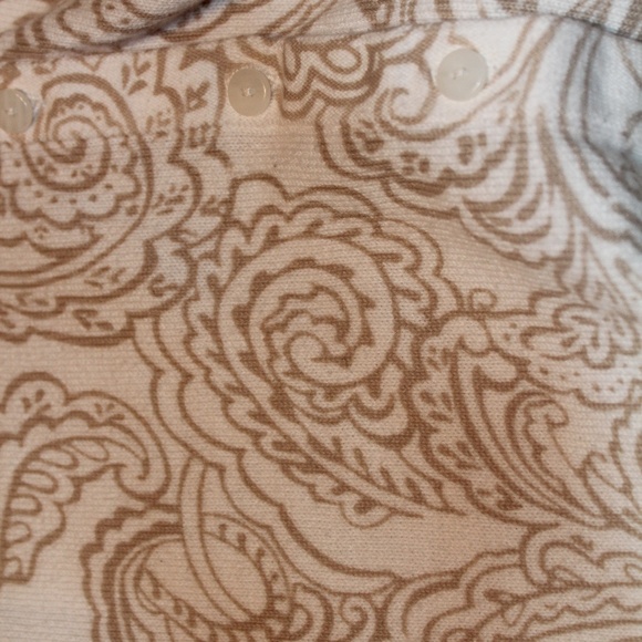 GAP White and Gold/Tan Cardigan Sweater - Picture 2 of 3