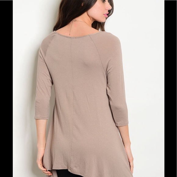 🔹Simple Life Top🔹 - Picture 2 of 2