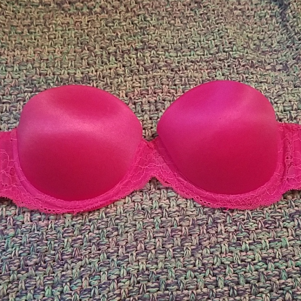 Strapless pink bra