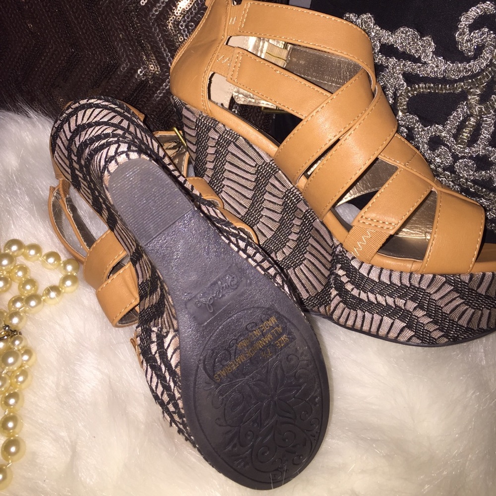 Pair if camel wedges - Picture 5 of 5