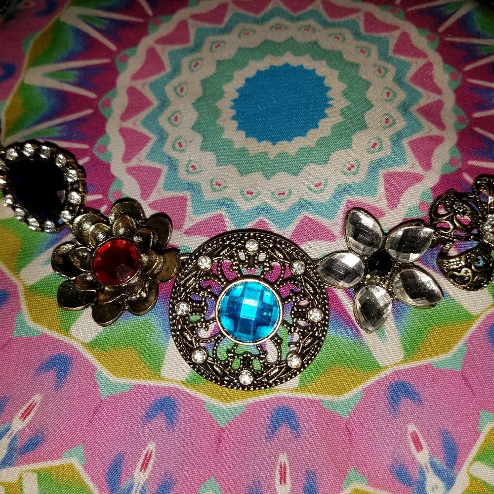 Colorful necklace