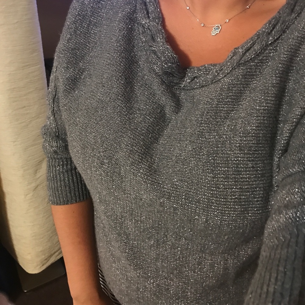 🎉 HP 🎉 NEW YORK & CO 3/4 sleeve SWEATER LARGE