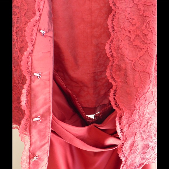 Custom Red Lace Formal Jacket/Coverup- Size 16 - Picture 4 of 5