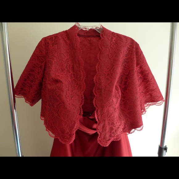 Custom Red Lace Formal Jacket/Coverup- Size 16 - Picture 5 of 5