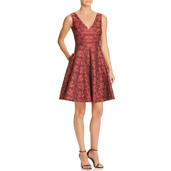 BETSEY JOHNSON FIT AND FLARE DRESS 🆕 - Picture 3 of 8