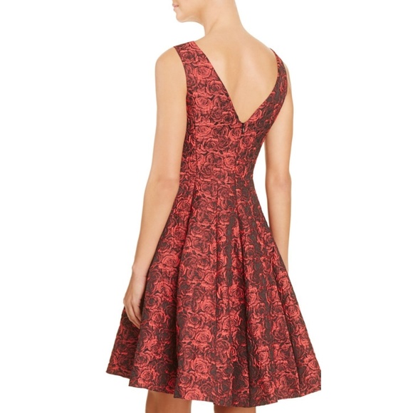 BETSEY JOHNSON FIT AND FLARE DRESS 🆕 - Picture 4 of 8