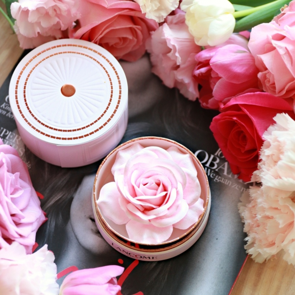 ❌ SOLD ❌ Host Pick!🌸 Lancôme LA Rôse Highlighter - Picture 1 of 8
