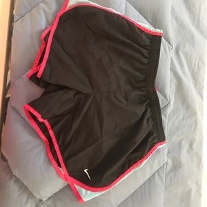 XL Women's Nike Shorts
