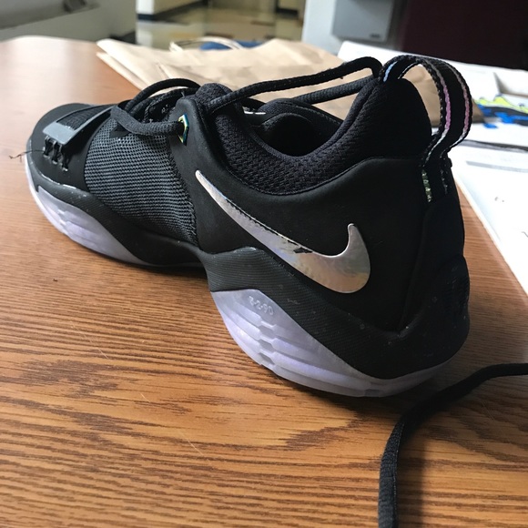 Paul George 1 - Picture 2 of 5