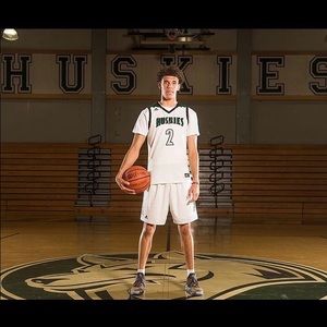 Meet your Posher, Peyton