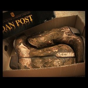 Dan Post boots, women's size 7