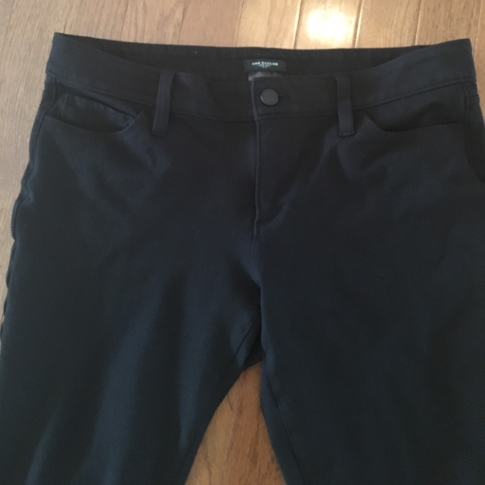 Ann Taylor modern fit black pants 8