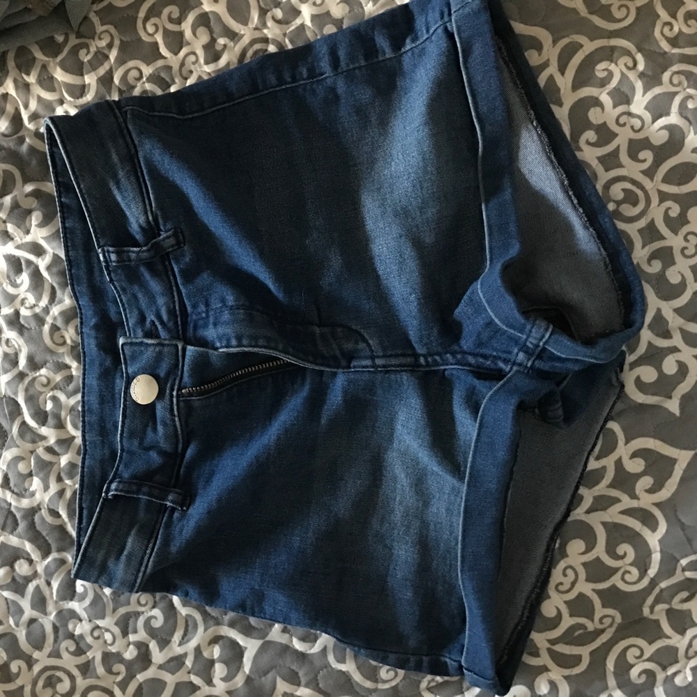 *BARELY WORN* H&M High-waisted Cuffed Denim Shorts