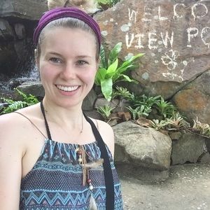 Meet your Posher, Victoria