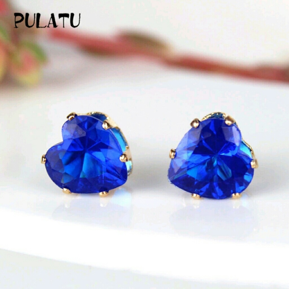 Blue heart crystal earrings