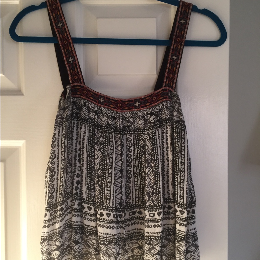 Urban Flowy Tank Top