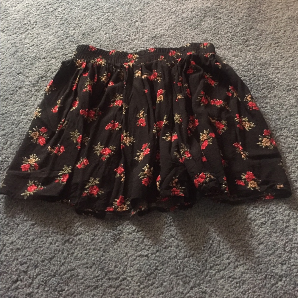 Brandy Melville Skirt