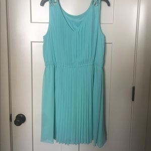 Seafoam green sleeveless dress